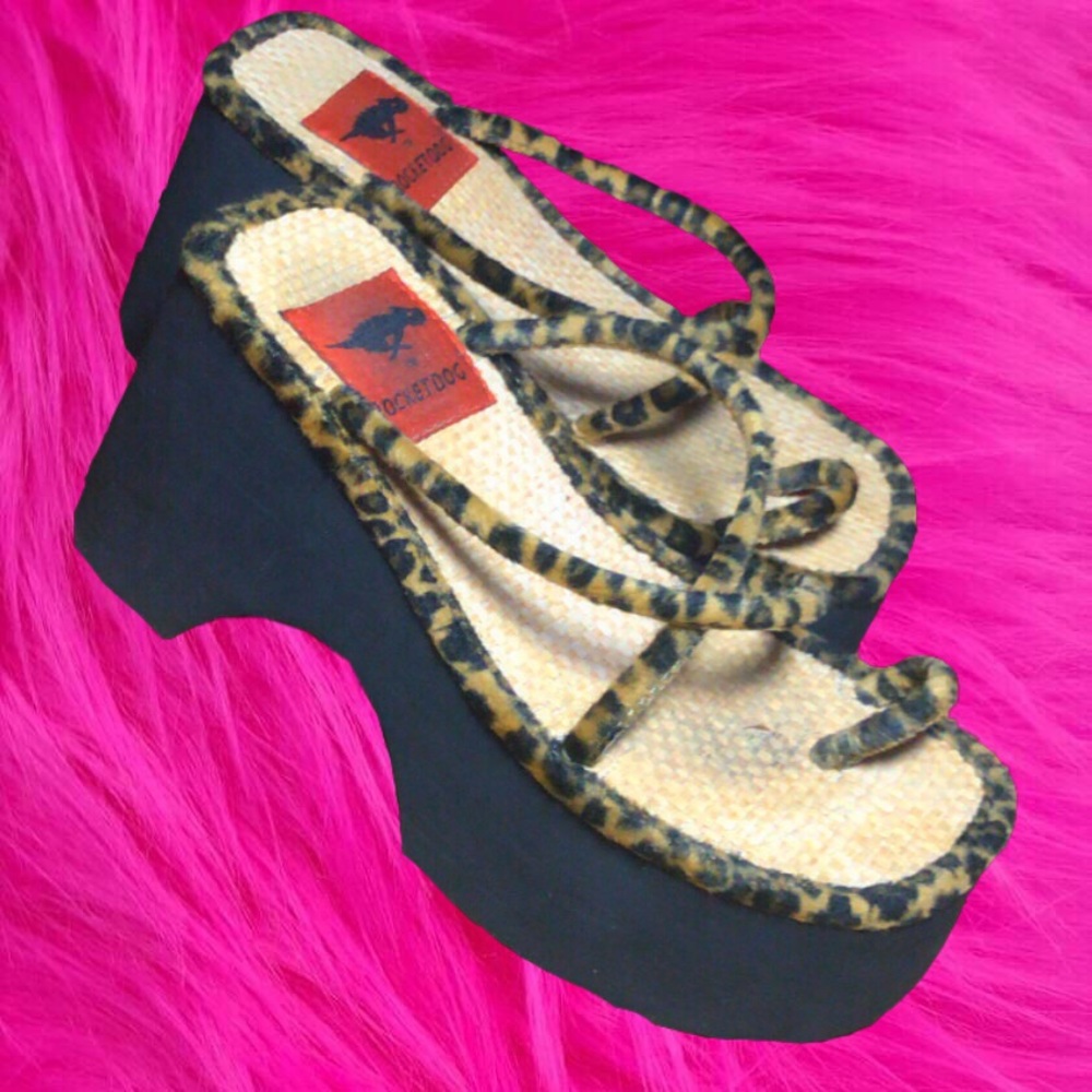 90’s Rocket Dog Leopard Platform Sandals Vintage